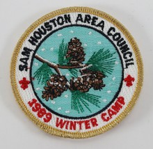 Vintage 1989 Winter Camp Sam Houston Gold Boy Scouts BSA Camp Patch - $11.69