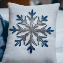 Blue Tinged Winter Wonderland Snowflake 10&quot; - £13.87 GBP