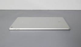 Apple iPad 9th Gen 10.2" 64GB Wi-Fi MK2L3LL/A - Silver image 7
