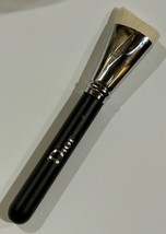 Dior Backstage Brush No 15 Contour Brush NWOB - $30.94