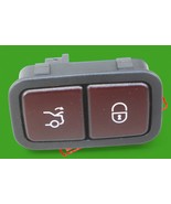 07-2013 mercedes w221 s550 cl550 trunk lock close button switch 22082114... - $747.76 MXN