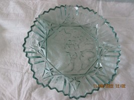 Federal Pioneer Pattern Coke Green Pressed Depression Glass Bowl Fruit/Grape Emb - £24.05 GBP