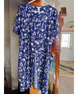 Women&#39;s Multicolored Floral Robe (M) - £14.70 GBP