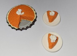 Dollhouse Pumpkin Pie 1:12 Scale 2 Slices Plates Doll Dessert - £7.17 GBP