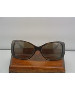 Pre-Owned Women’s Vogue VO 2843 Sunglasses - $632.90 MXN