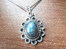 Small Labradorite 925 Sterling Silver Pendant Oval with Floral Accents - £6.50 GBP