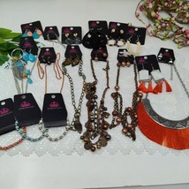 Costume Jewelry Necklace Lot 15 Piece Paparazzi with Earrings Bracelet - $19.98