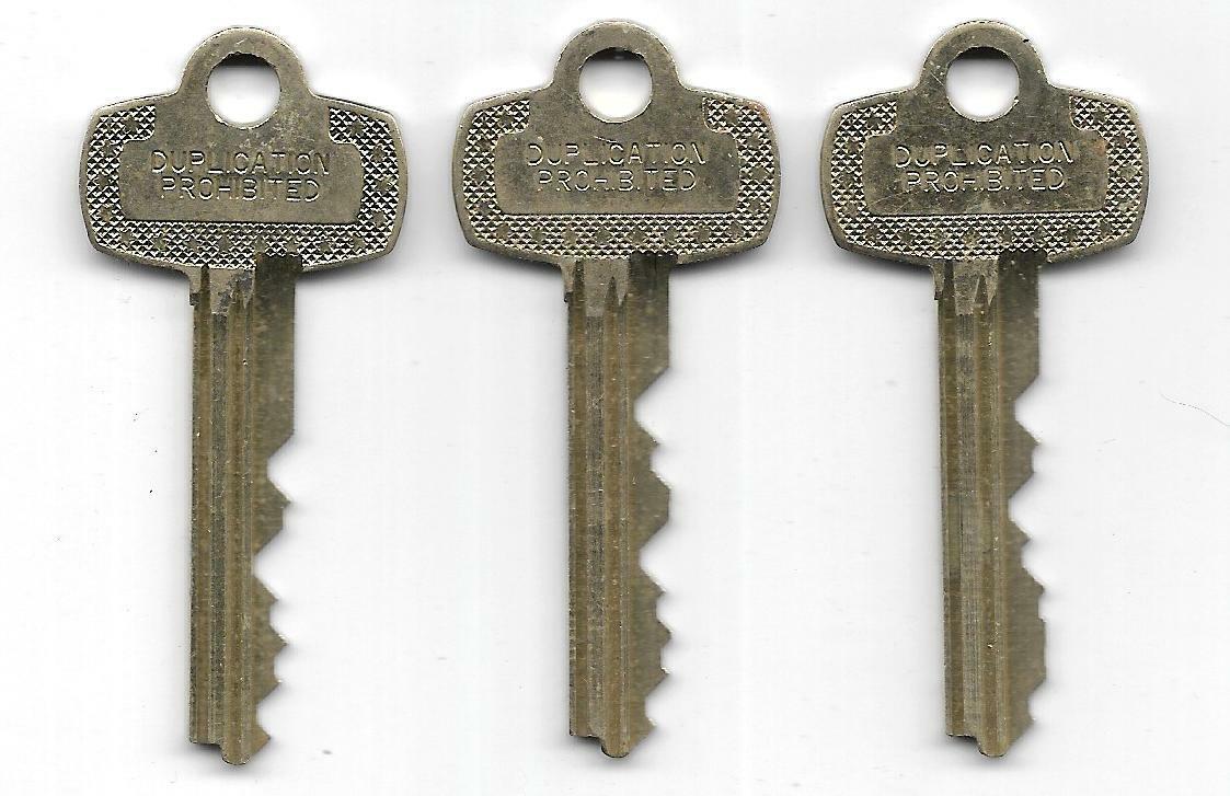 Best L Duplication Prohibited Three Brass Security Keys Set All Cut Diff... - $6.00