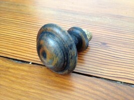 Antique Vtg Primitive Round Distressed Turned Wood Knob Drawer Cabinet P... - £27.79 GBP