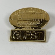 Houston Livestock Show And Rodeo Pin 2002 Guest Badge - £14.11 GBP