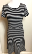 Madewell Women&#39;s Short Sleeve Knit Dress Large Black/White Striped - £18.59 GBP