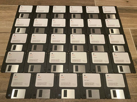 Vintage Apple Macintosh OS 8.0 on 29 Floppy Disks In Good Working Order - £50.93 GBP