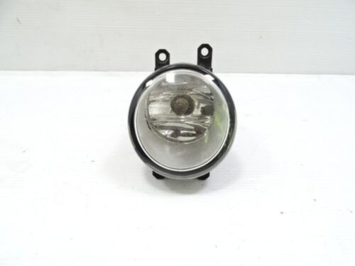 2011 Lexus LX570 fog light lamp, left, 812200d042 - $84.14