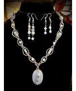 OOAK Avon &quot;Reinvented Vintage&quot; White glass &amp; silvertone necklace and ear... - £22.77 GBP
