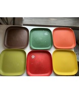 Vintage Lot Of 6 Assorted Tupperware 8” Plates Harvest Colors Red Green - $40.75 CAD