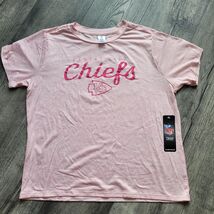 New NWT KC Kansas City Chiefs Arrowhead Women's T Shirt Football Pink To... - $15.83