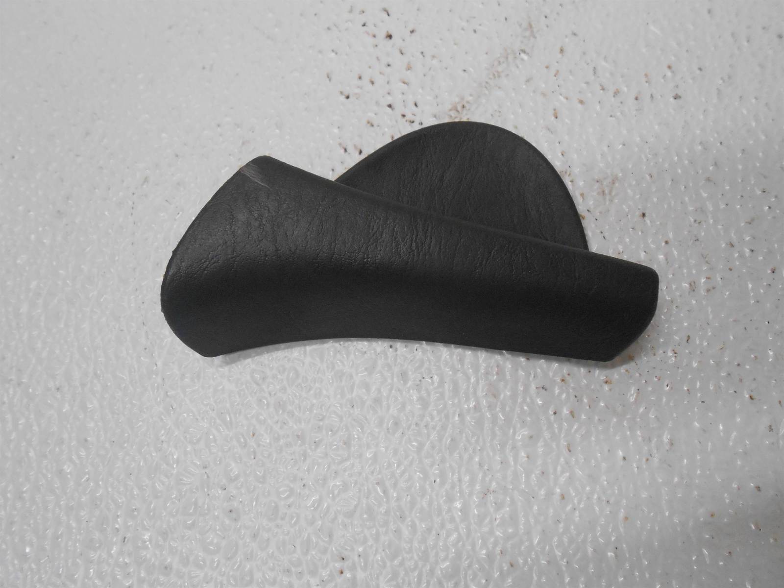 2006 FORD ESCAPE Front Left Driver Tilt Seat Recliner Handle Trim - $21.96