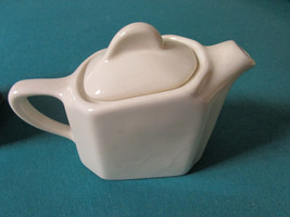 HALL USA POTTERY TEA FOR TWO TEAPOTS  2 CUPS CAPACITY- PICK ONE  - £23.58 GBP