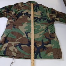 Military Field Jacket Woodland Camo Cold Weather Coat Men’s Medium With Liner image 8