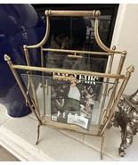 Neo Classical Vintage BRASS Magazine Rack Stand Clear Glass 1950’s Maiso... - $10,149.46 MXN