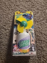 Vintage Retro Squeeze Breeze 2 Sports Water Bottle Misting Fan 90s Green Yellow - £11.40 GBP