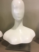 Head To Shoulders Table Display Mannequin Retail Store Jewelry Hat  Matt... - $176.98