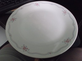 Corelle English Breakfast Pattern Dessert or Sandwich Plates (4) - $23.00