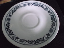 Corelle Old Town Blue Flower Pattern Saucers (4) - £15.75 GBP
