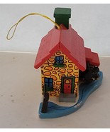 Vintage 1986 Kurt Adler Wooden Giraffe House Christmas Ornament - $163.44 MXN