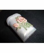 Rain Bonnet in Plastic Case with Cloth  Roses on Front - Vintage - €8,61 EUR