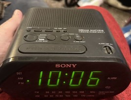 Sony Dream Machine Model ICF-C218 AM FM Alarm Auto Time Set Clock Radio Black - £10.95 GBP