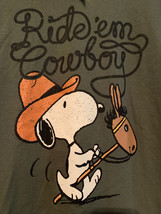 Nwt - Snoopy &quot;Ride &#39;em Cowboy&quot; Adult Size M Green Short Sleeve Tee - £15.71 GBP