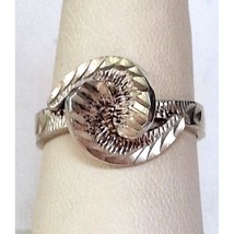 925 Sterling Silver Bright Cut Interwined Ring Size 8 Sky - $40.54