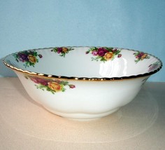 Royal Albert Old Country Roses Large Serving Bowl 10&quot;W NEW Tear on Box Edge - £47.23 GBP