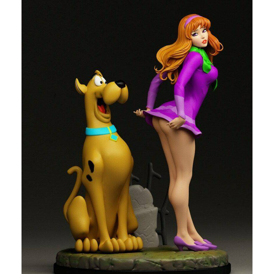 1/18 100mm 3D Print Model Kit Nudes Beautiful Girl & Scooby Doo