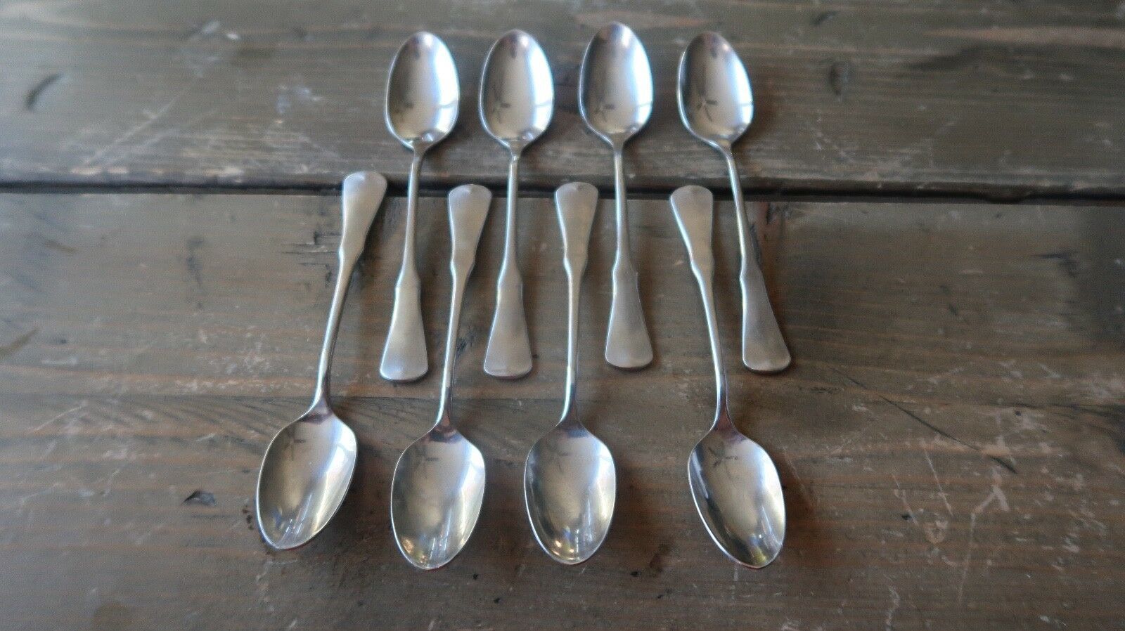 Lot of 8 Stainless Steel Oneida Community 4 3/8 inch Spoons - £9.48 GBP