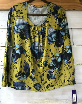 NWT APT. 9 Wm Medium Camille Green Abstract Blue Hibiscus Floral Knit Shirt L/S  - £14.12 GBP