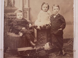 1882 Antique Harrisburg Pa Photograph Adorable Children Toy Horse Large Id&#39;d - £54.56 GBP