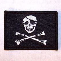 PIRATE SKULL CROSS BONES EMBRODIERED PATCH P458 jacket iron on sewon pat... - $4.09
