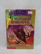 Goosebumps #3 Trapped In Bat Wing Hall R. L. Stine 1st Edition Book - £6.99 GBP