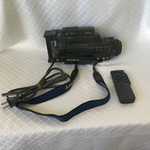 Sony 8mm camcorder. CCD-FX-510. *FOR PARTS with remote & Connector - $34.44