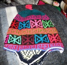 Peruvian Chullo, Hat with ear flaps, cap of Alpaca wool    - $28.00