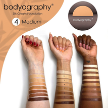 Bodyography Silk Cream Compact Foundation image 5