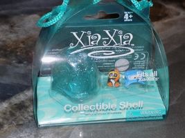 Xia-Xia Blue Collectible Shell with Snorkle Penguin and Blue Friend NEW - $16.20
