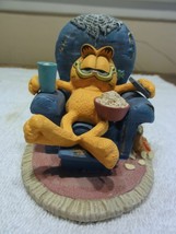 SITTIN&#39; PRETTY - GARFIELD JIM DAVIS FIGURE * DANBURY MINT * - $297.68 MXN