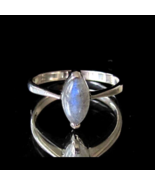 Sterling silver Gemstone ring with a Blue Fire Labradorite Marquise cut ... - $54.33 CAD