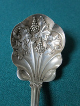 Asprey &amp; Co Silverplate England 6&quot; Spoon Repousse Vines Grapes [*Metbxoffice] - £96.75 GBP