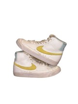 Girls Nike Blazer Mid ‘77 White Light Zitron High Top Shoes Size 6.5Y - £30.80 GBP