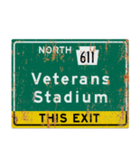 Retro Veterans Stadium Philadelphia Highway Metal Sign - $628.30 MXN+