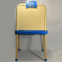 Extremely Rare Vintage Fisher Price 9501 Easel Desk Child Home School 0421!!! - £138.48 GBP